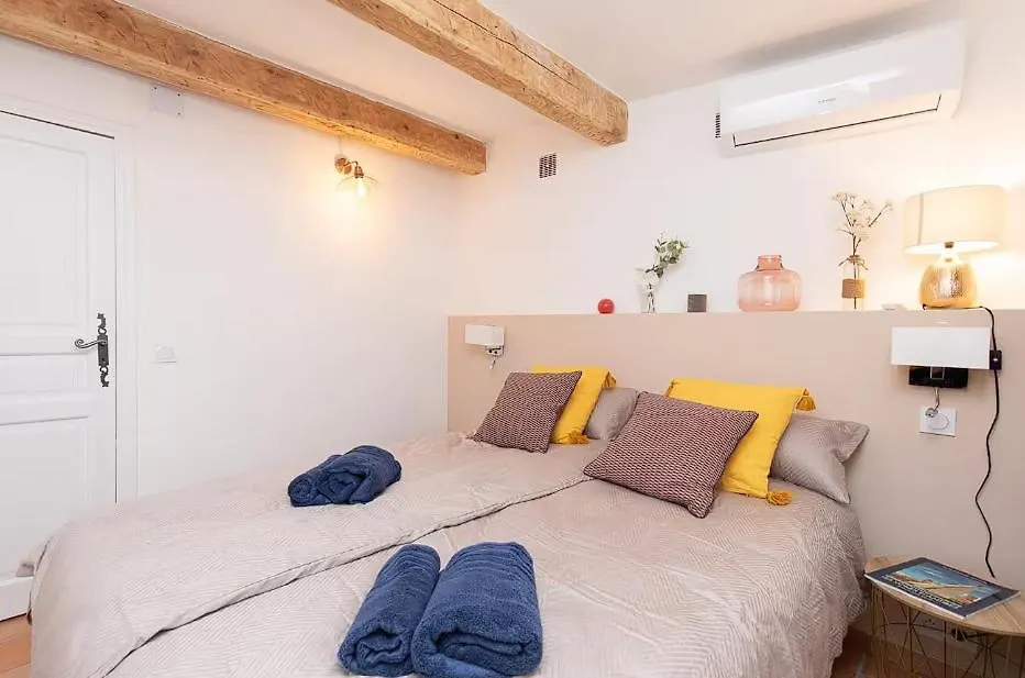 Alloggio in famiglia Appartamento Fabulous Sea View Terrace ! Antibes Francia